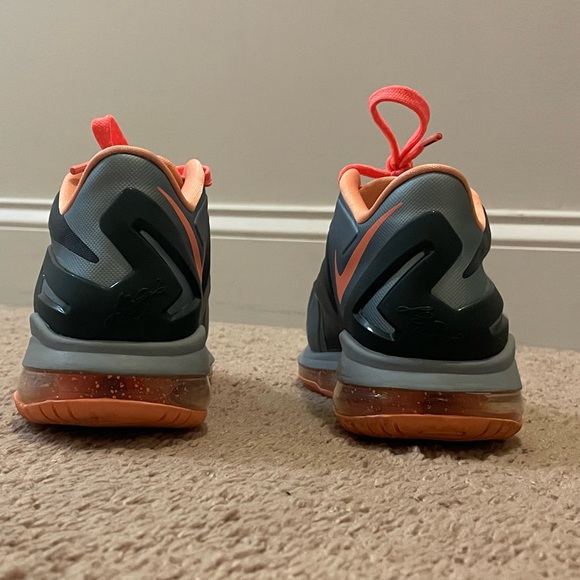 Nike Max LeBron 11 Low - Picture 3 of 3